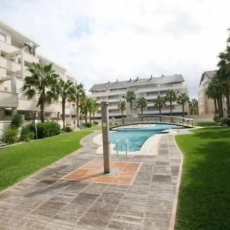 Apartment A Pour 4 Personnes Avec Piscine Commune Et Proche - Hisp-10-7
