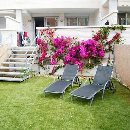 Apartment A Pour 4 Personnes Avec Piscine Commune Et Proche - Hisp-10-7